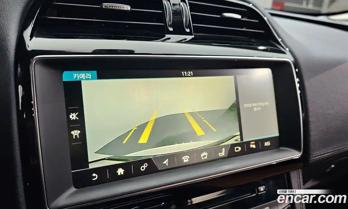Jaguar F-Pace 2018 2.0 гидро в Москве № 1550943, фото 21