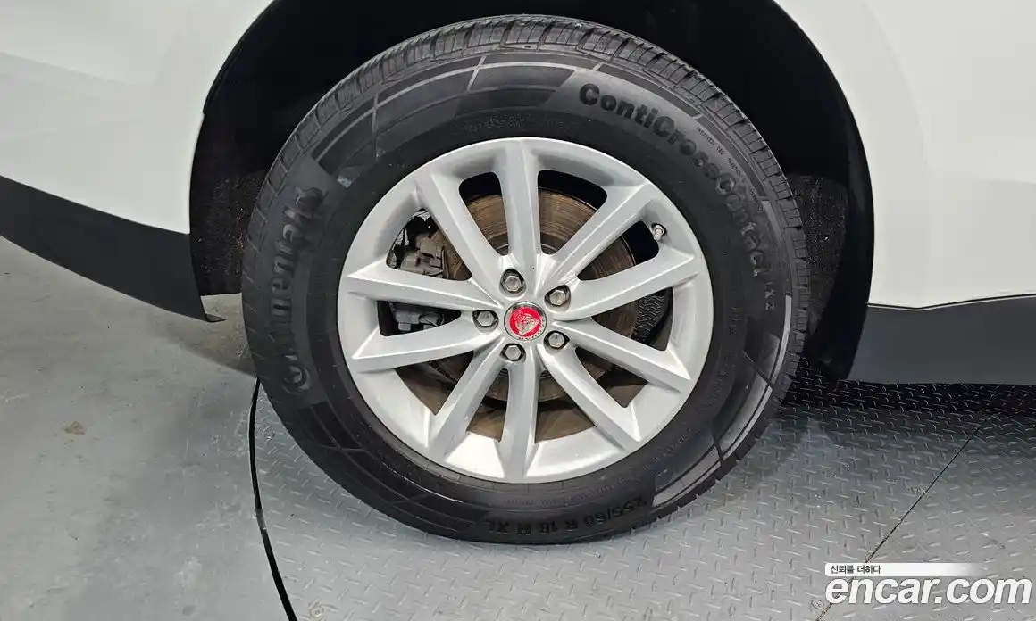 Jaguar F-Pace 2018 2.0 гидро в Москве № 1550943, фото 5