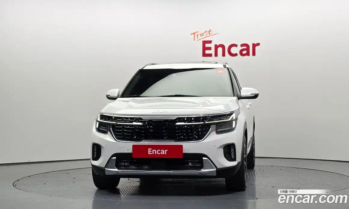 Kia Seltos 2023 1.6 гидро в Москве № 1611532, фото 3