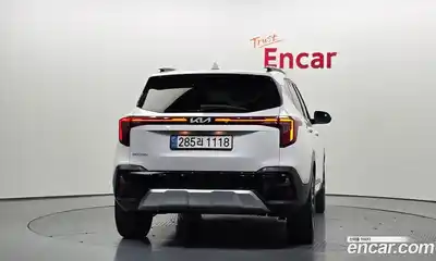 Kia Seltos 2023 1.6 гидро в Москве № 1611532, миниатюра 4