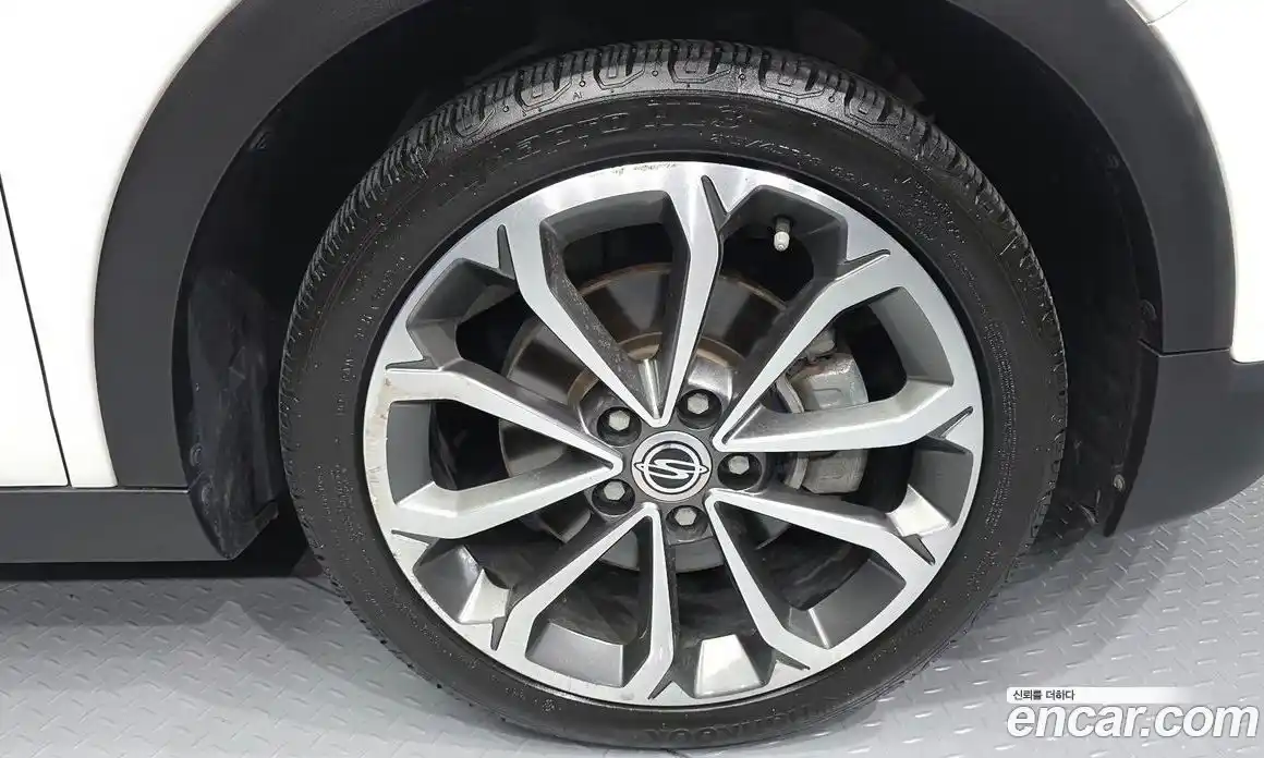 SsangYong TIBOLI 2017 1.6 гидро в Москве, фото 7
