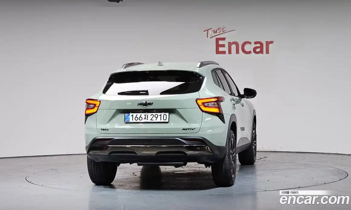 Chevrolet Trax 2024 1.2 гидро в Москве № 1613623, фото 3