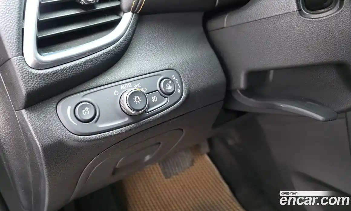 Chevrolet Trax 2018 1.4 гидро в Москве № 1614142, фото 23