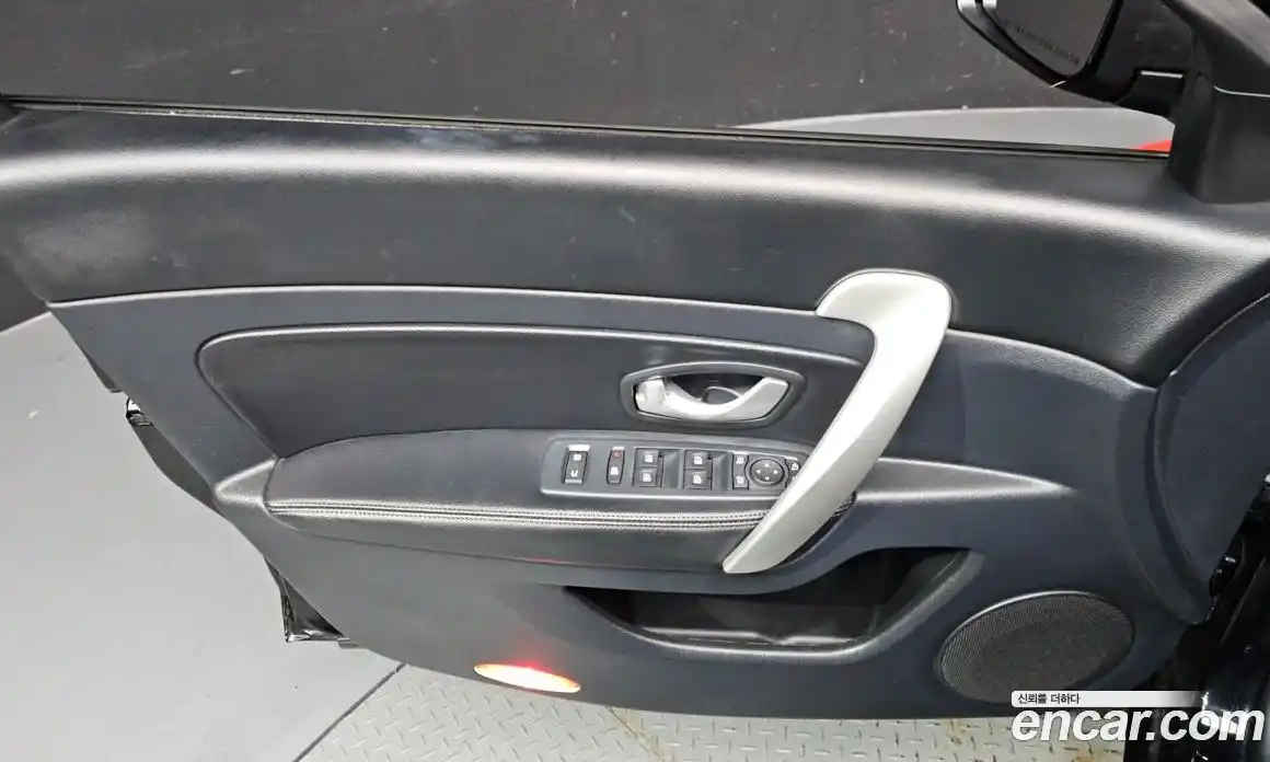 Renault SM5 2017 2.0 гидро в Москве № 1615224, фото 14
