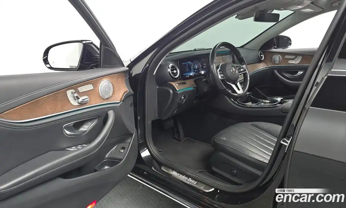 Mercedes-Benz E-Class 2020 2.0 гидро в Москве № 1617382, фото 12