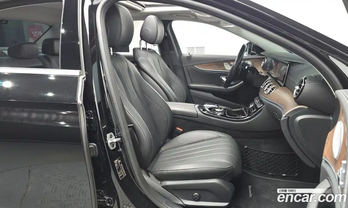 Mercedes-Benz E-Class 2020 2.0 гидро в Москве № 1617382, фото 15