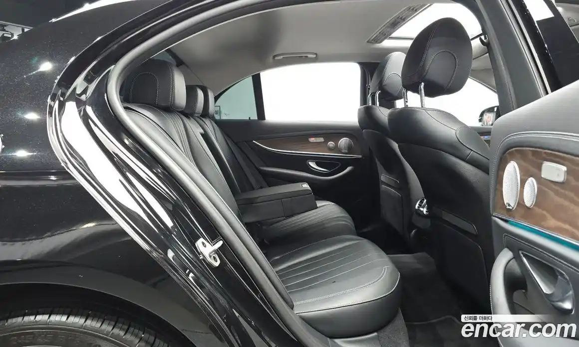 Mercedes-Benz E-Class 2020 2.0 гидро в Москве № 1617382, фото 16