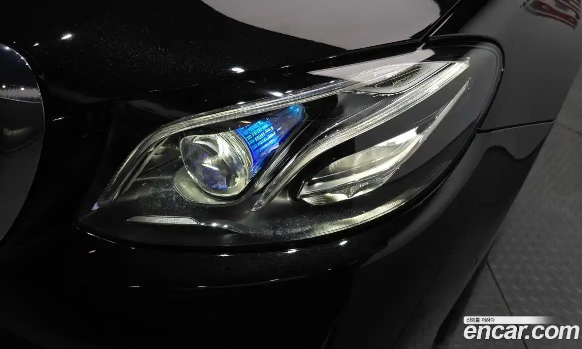 Mercedes-Benz E-Class 2020 2.0 гидро в Москве № 1617382, фото 7