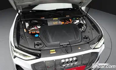 Audi e-tron 2021 0.2 гидро в Москве № 1617672, миниатюра 6