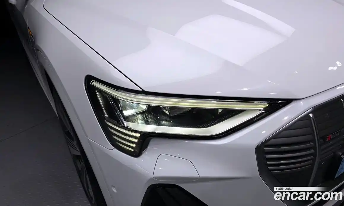 Audi e-tron 2021 0.2 гидро в Москве № 1617672, фото 8