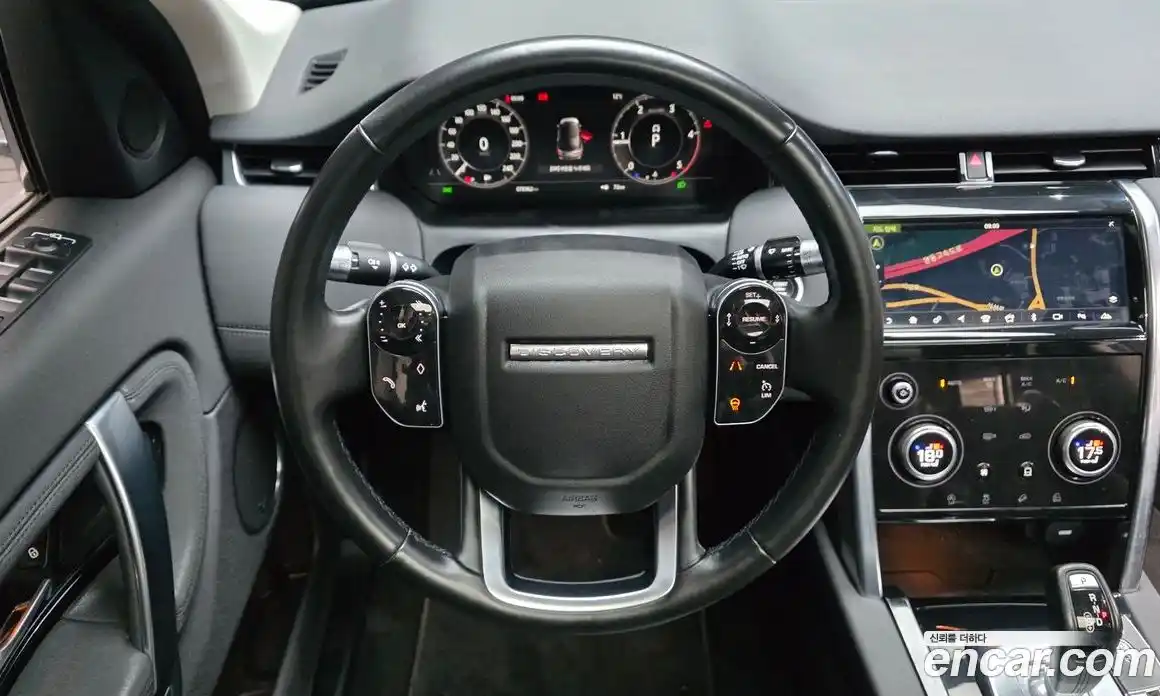 Land Rover Discovery Sport 2020 2.0 гидро в Москве № 1619509, фото 19