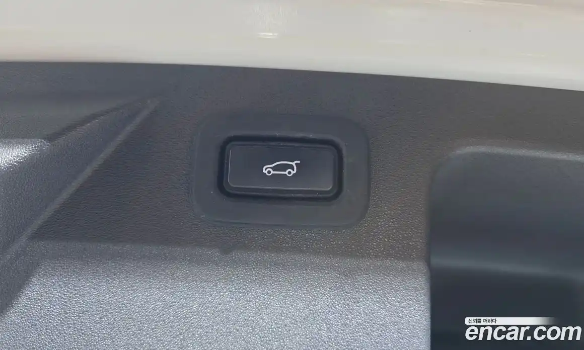 Land Rover Discovery Sport 2020 2.0 гидро в Москве № 1619509, фото 32