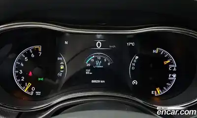 Jeep Cherokee 2019 3.6 гидро в Москве № 1624060, миниатюра 11