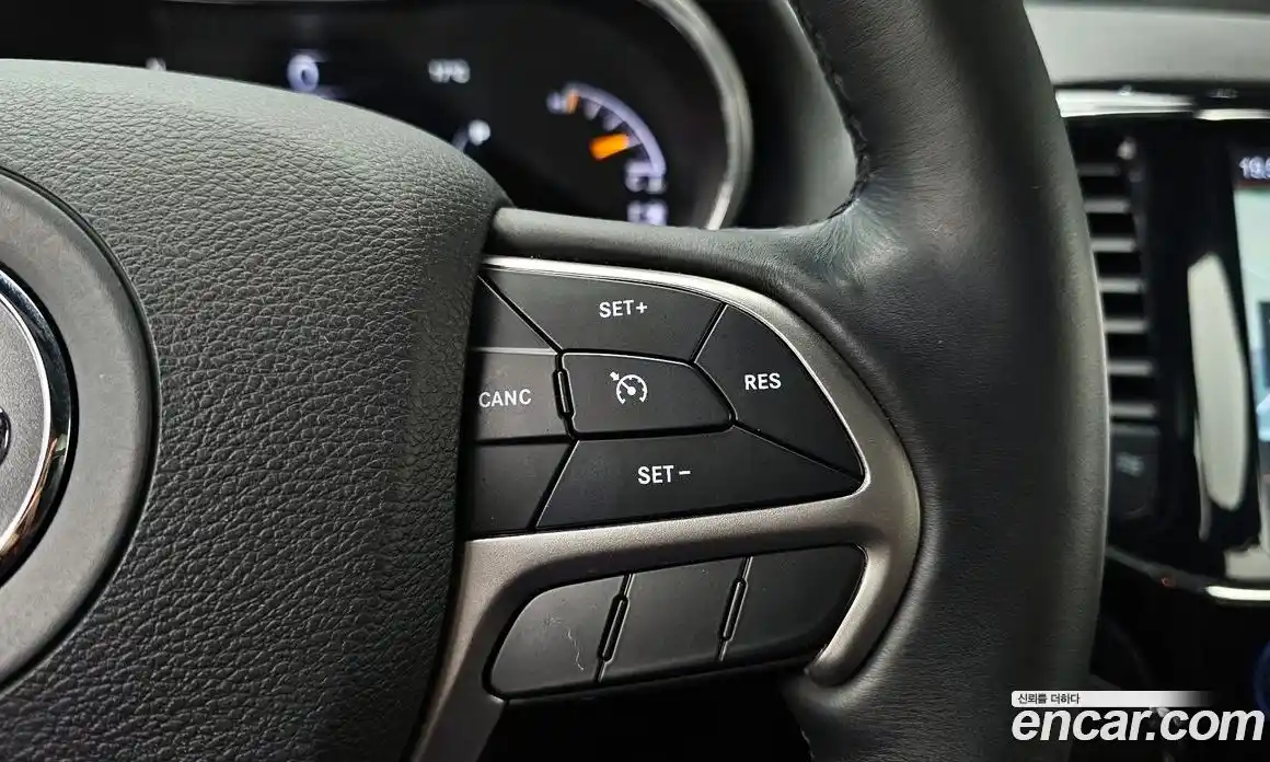 Jeep Cherokee 2019 3.6 гидро в Москве № 1624060, фото 24