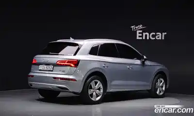 Audi Q5 2020 2.0 гидро в Москве № 163215, миниатюра 2