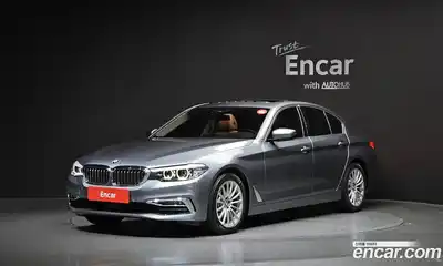 BMW 5-Series, 2020