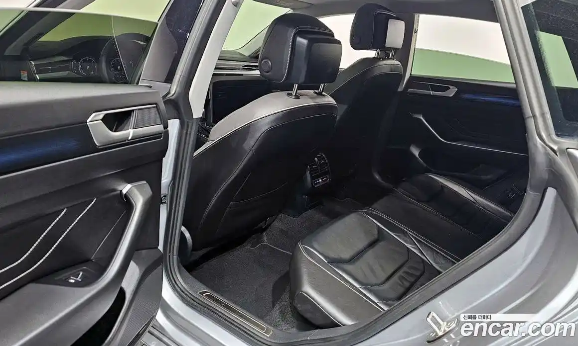 Volkswagen Arteon 2023 2.0 гидро в Москве № 1693173, фото 29