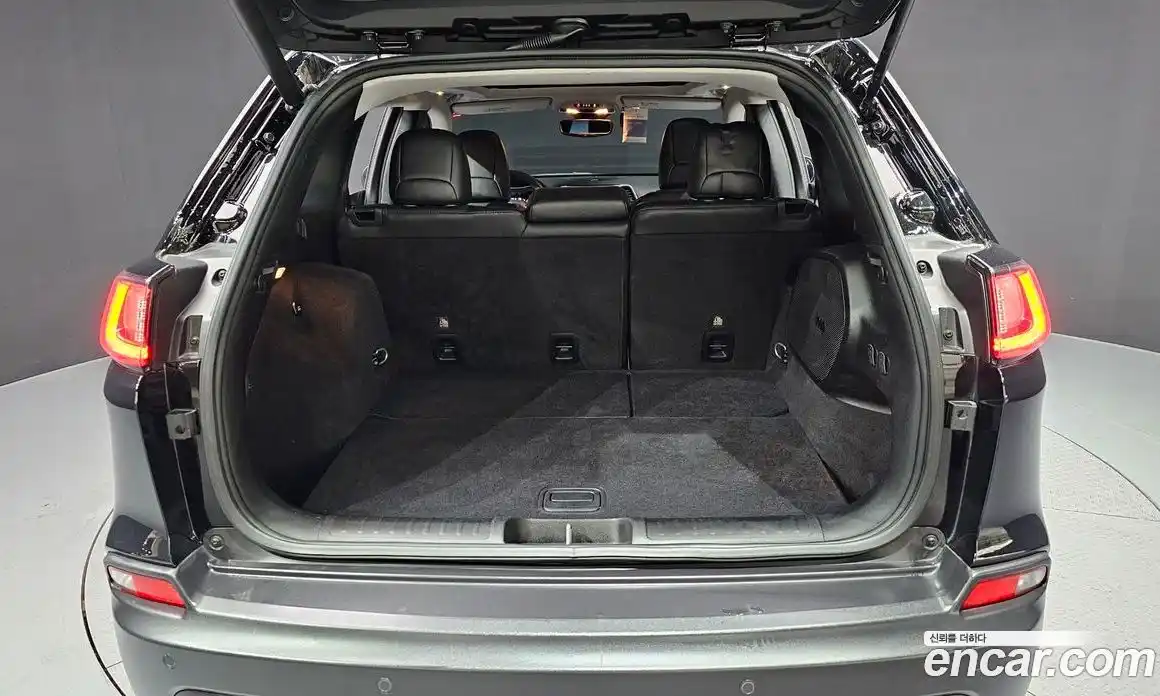 Jeep Cherokee 2019 2.4 гидро в Москве № 169807, фото 20