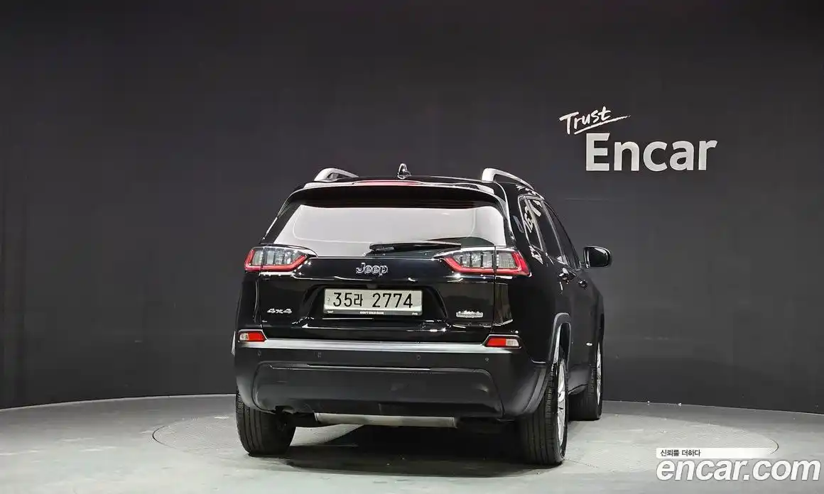 Jeep Cherokee 2019 2.4 гидро в Москве № 169807, фото 4