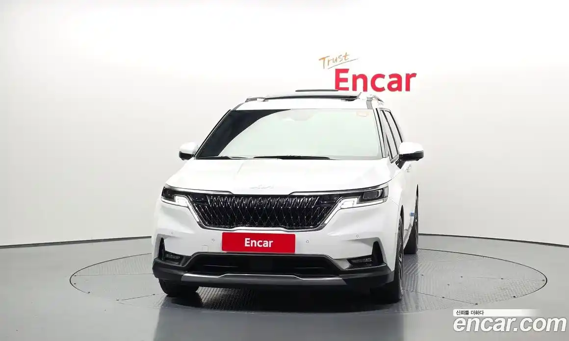 Kia Canival 2023 2.2 гидро в Москве № 1758505, фото 3