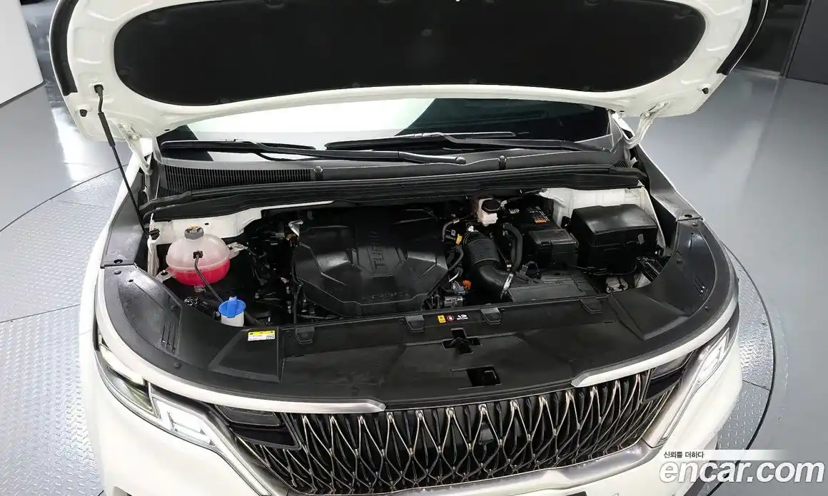 Kia Canival 2023 2.2 гидро в Москве № 1758505, фото 6