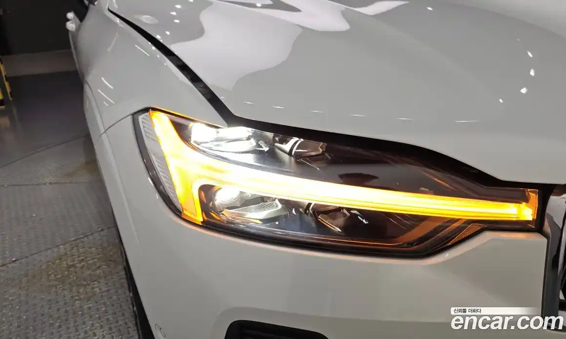 Volvo XC60 2022 2.0 гидро в Москве № 1763550, фото 8