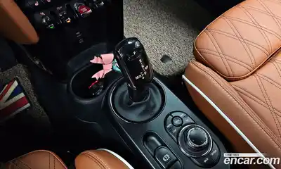 Mini Cooper 2023 2.0 гидро в Москве № 1764323, миниатюра 12