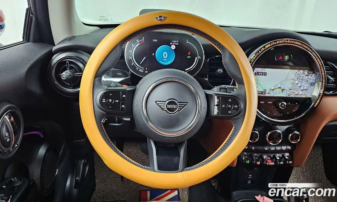 Mini Cooper 2023 2.0 гидро в Москве № 1764323, фото 19