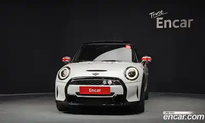 Mini Cooper 2023 2.0 гидро в Москве № 1764323, миниатюра 3