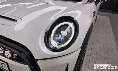 Mini Cooper 2023 2.0 гидро в Москве № 1764323, миниатюра 8