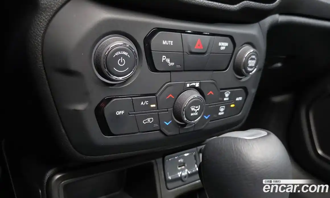 Jeep Renegade 2022 1.3 гидро в Москве № 1765431, фото 21
