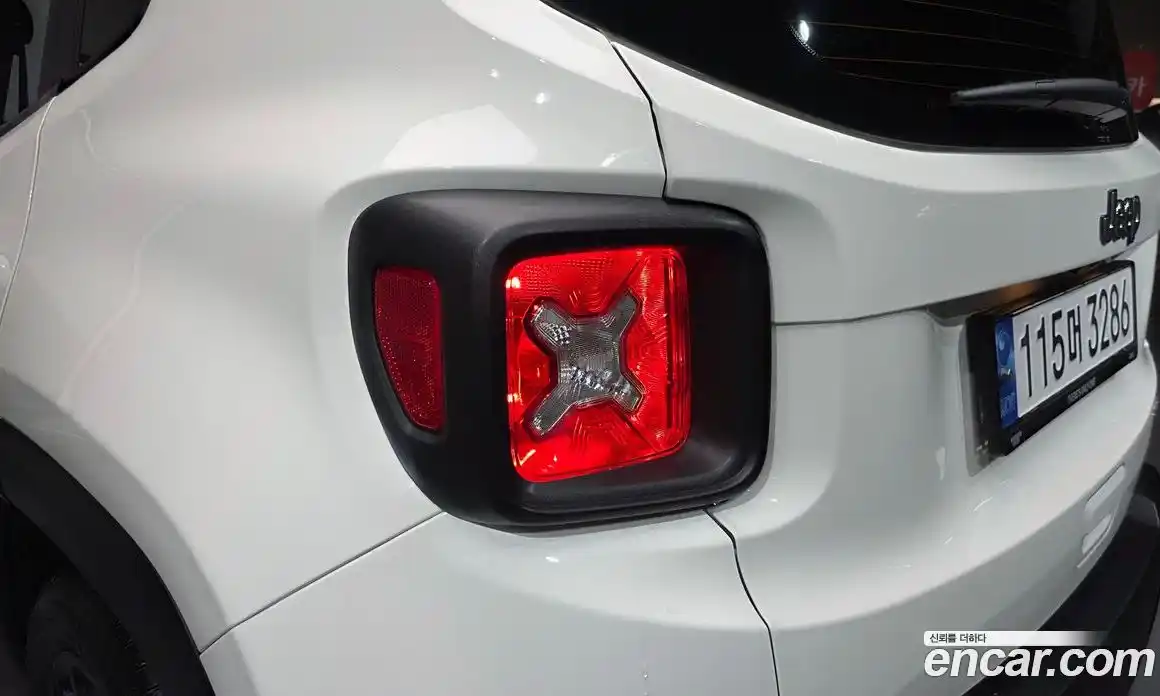 Jeep Renegade 2022 1.3 гидро в Москве № 1765431, фото 8