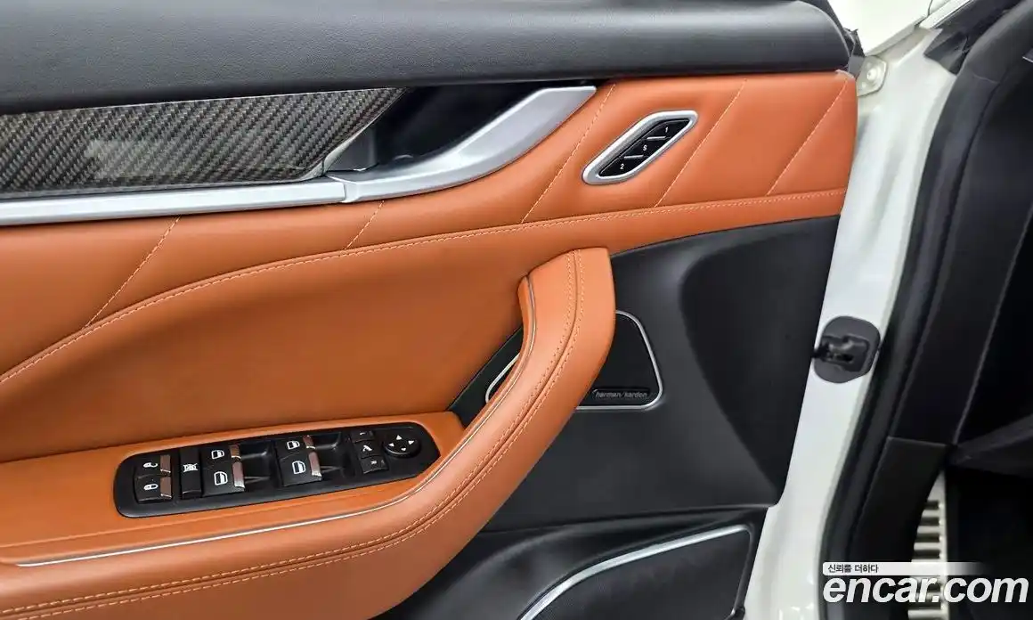 Maserati Levante 2020 3.0 гидро, фото 27