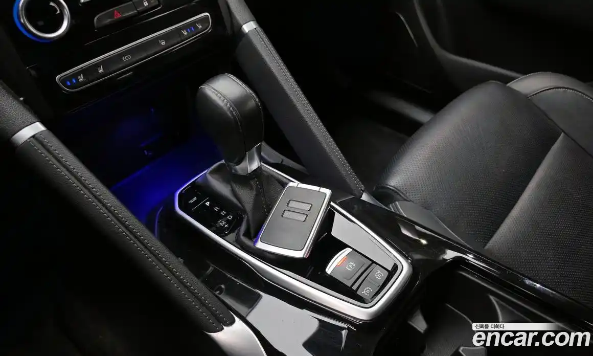 Renault QM6 2021 2.0 гидро в Москве № 181473, фото 9