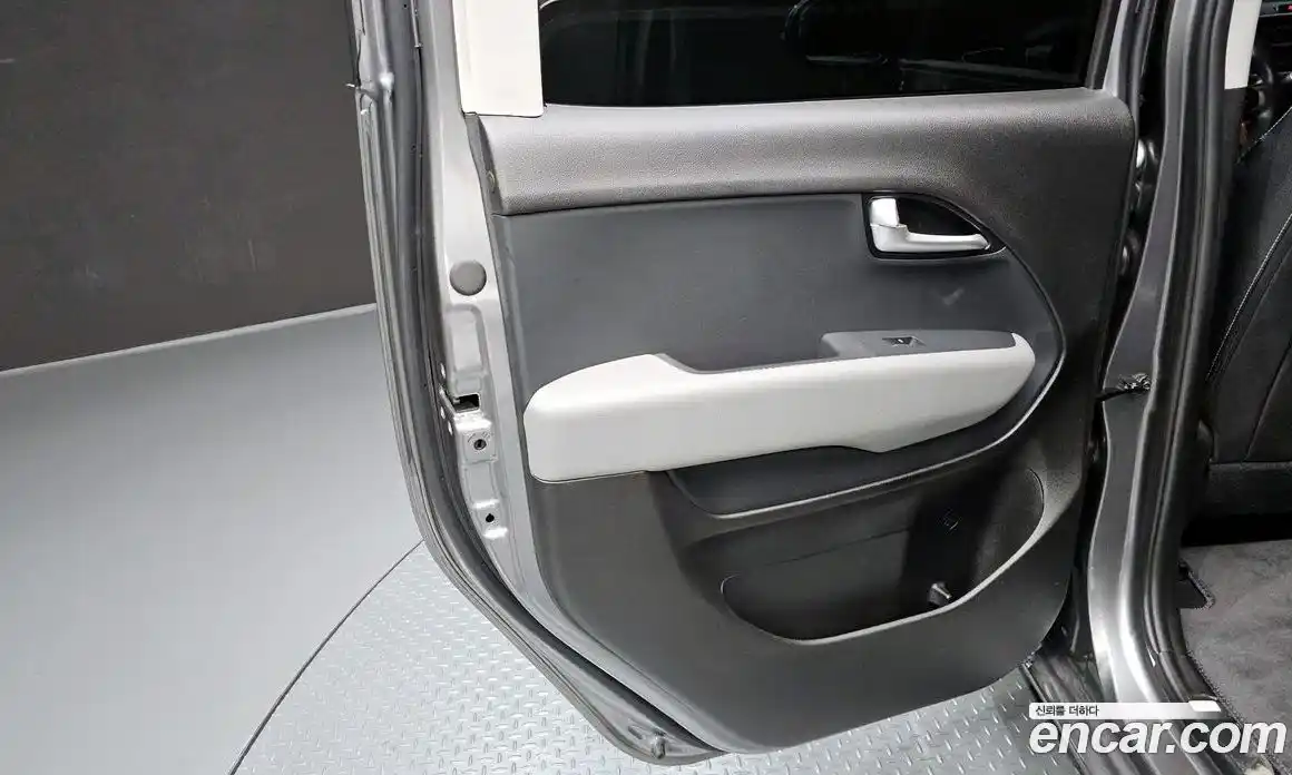 Kia Ray 2022 1.0 гидро в Москве № 1831811, фото 15