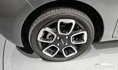 Kia Ray 2022 1.0 гидро в Москве № 1831811, миниатюра 5