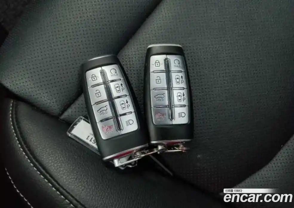 Genesis GV70 2022 2.5 гидро в Москве № 1832512, фото 8