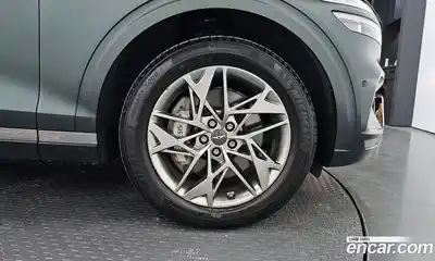 Genesis GV70 2023 2.2 гидро в Москве № 1832536, миниатюра 6