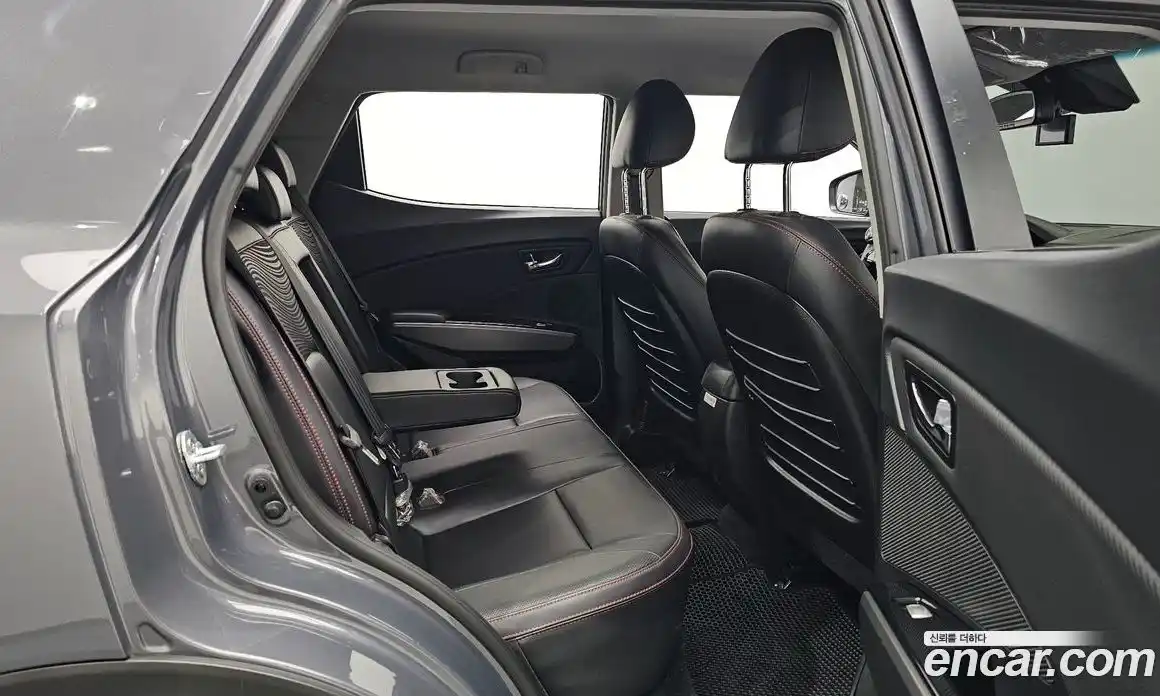 SsangYong TIBOLI 2018 1.6 гидро в Москве № 1832711, фото 15
