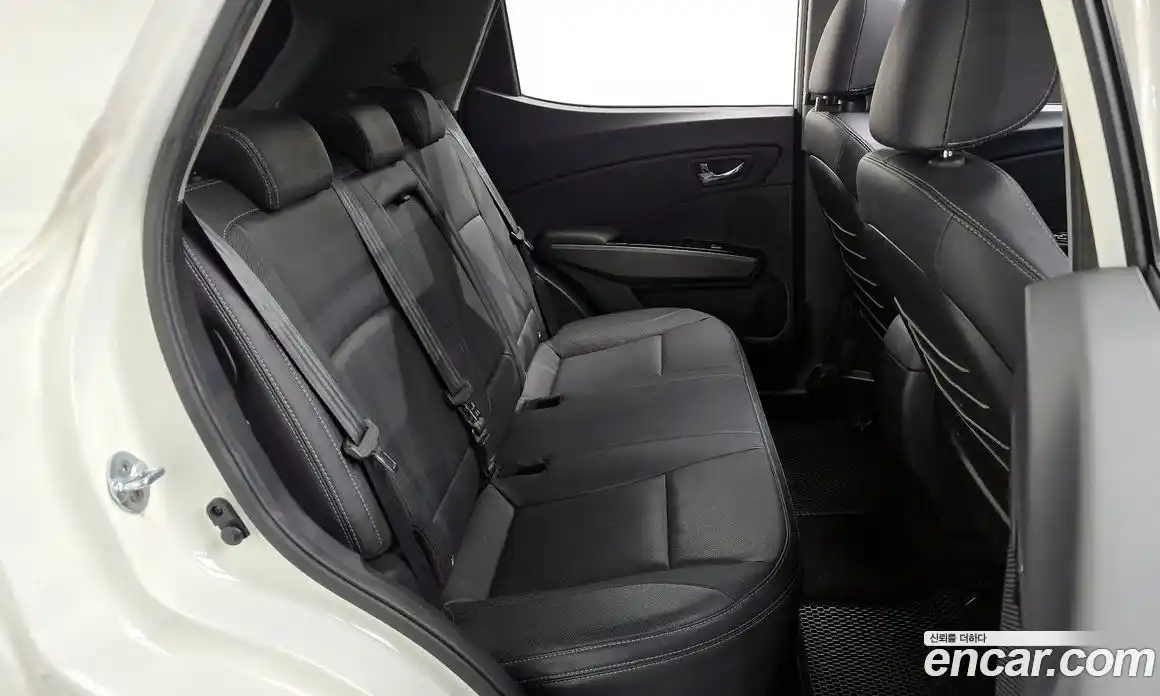 SsangYong TIBOLI 2017 1.6 гидро в Москве № 1833063, фото 17