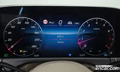 Mercedes-Benz E-Class 2024 2.0 гидро в Москве № 1833482, миниатюра 11