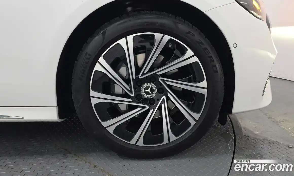 Mercedes-Benz E-Class 2024 2.0 гидро в Москве № 1833482, фото 7