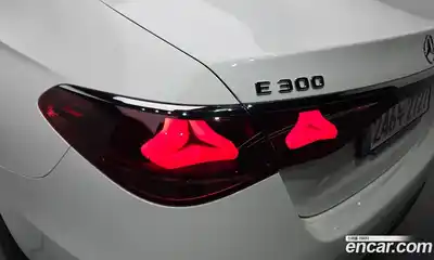 Mercedes-Benz E-Class 2024 2.0 гидро в Москве № 1833482, миниатюра 9