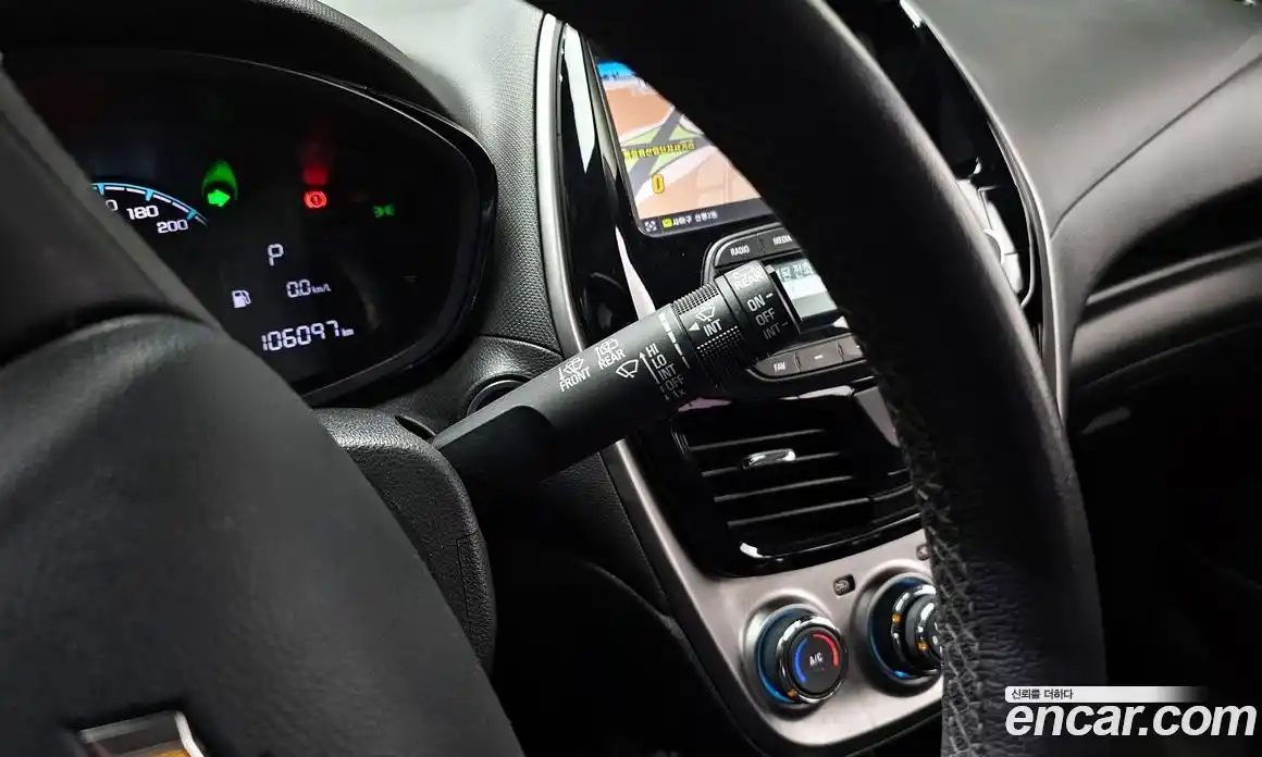 Chevrolet Spark 2016 1.0 гидро, фото 25