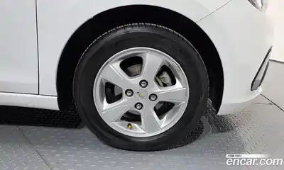 Chevrolet Spark 2016 1.0 гидро, миниатюра 7