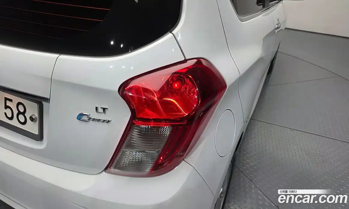 Chevrolet Spark 2016 1.0 гидро, фото 9