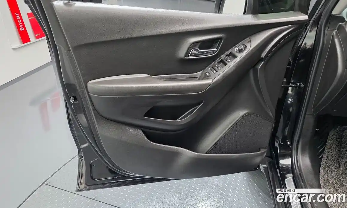 Chevrolet Trax 2017 1.4 гидро в Москве № 1834049, фото 13