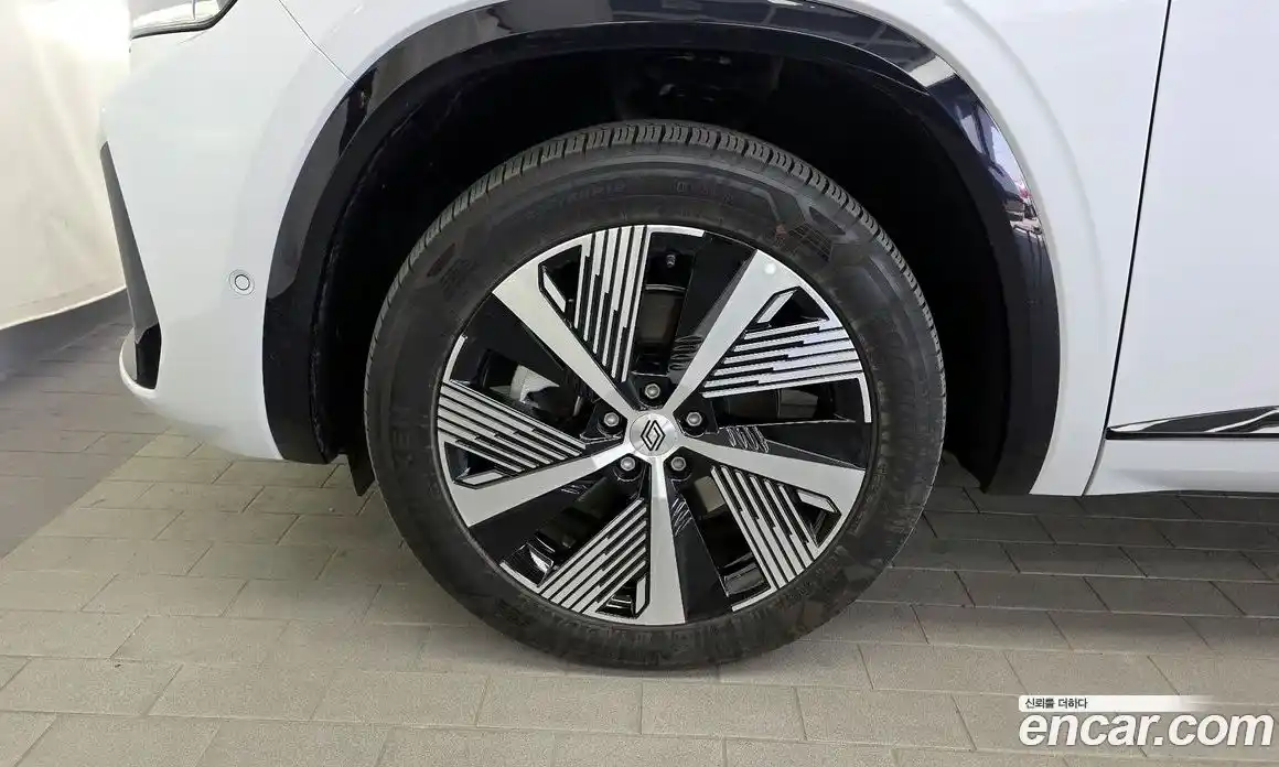 Renault Grand Koleos 2024 1.5 гидро в Москве № 1834449, фото 7