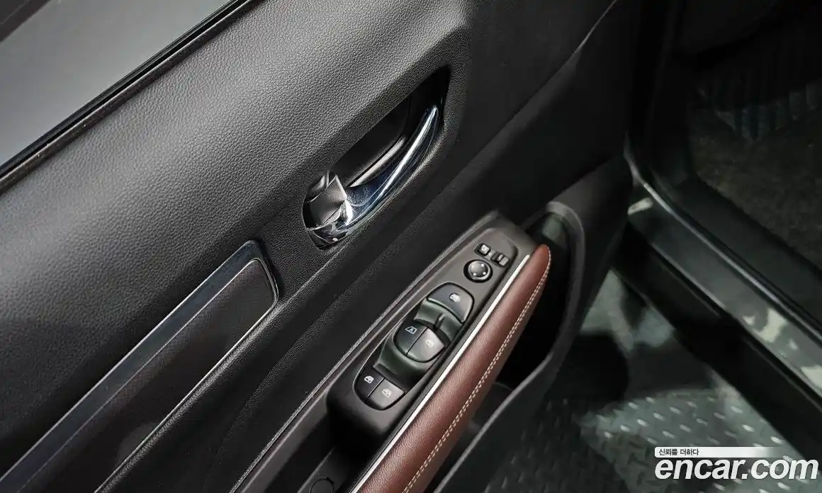 Renault QM6 2020 2.0 гидро в Москве № 1834539, фото 26