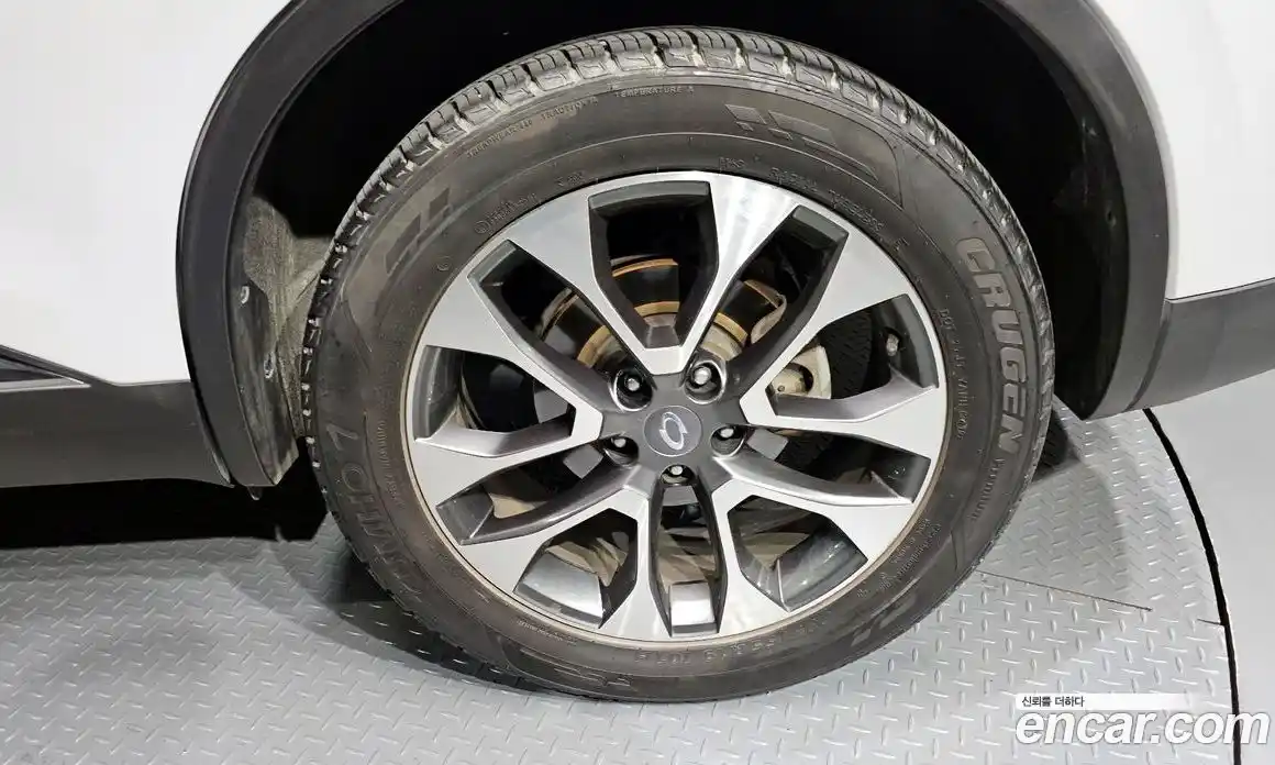 Renault QM6 2016 2.0 гидро в Москве № 1834636, фото 7